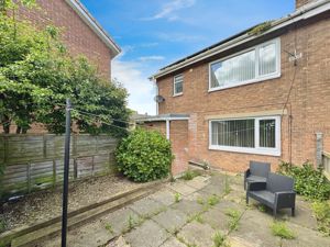 Photo 7- click for photo gallery